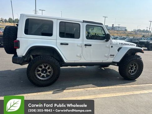 Used 2018 Jeep Wrangler Unlimited Rubicon AWD/4WD image 7