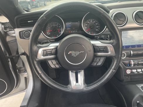 Used 2018 Ford Mustang Premium RWD image 13