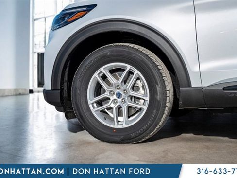 New 2026 Ford Explorer Active image 43