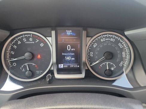 Certified 2023 Toyota Tacoma SR5 RWD image 22