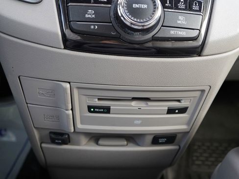 Used 2015 Honda Odyssey Touring image 15