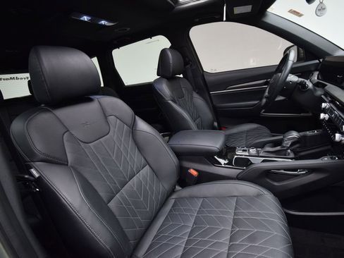 Used 2023 Kia Telluride EX X-Line image 21