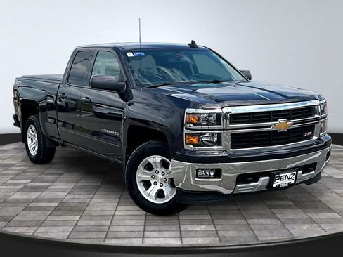 Used 2015 Chevrolet Silverado 1500 LT w/ All Star Edition AWD/4WD image 3