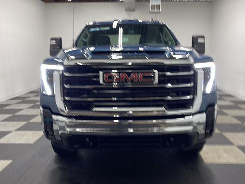 Used 2024 GMC Sierra 2500 SLE w/ SLE Value Package; AWD/4WD image 22