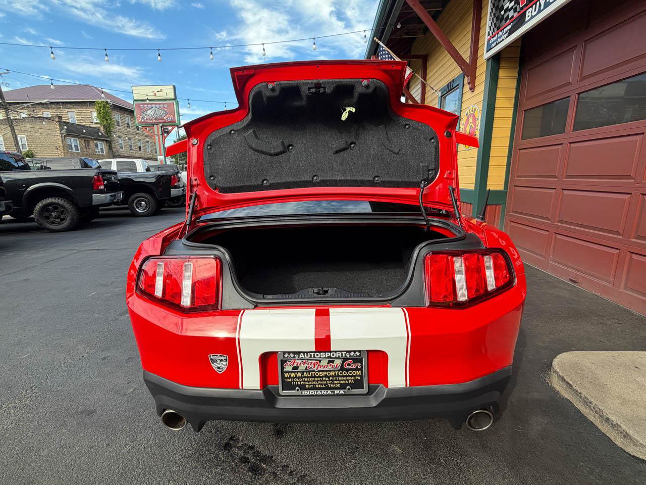 Used 2012 Ford Mustang GT RWD image 17