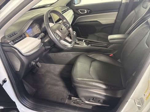 Used 2022 Jeep Compass Limited AWD/4WD image 15