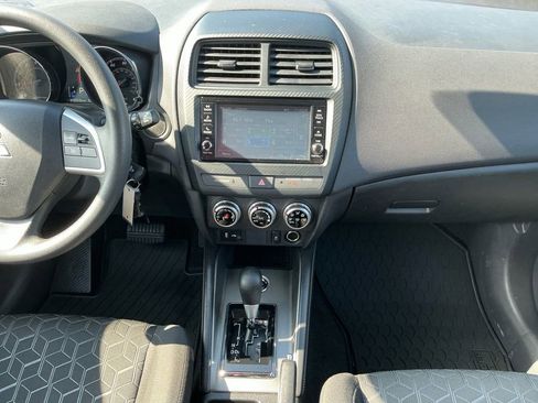 Used 2024 Mitsubishi Outlander Sport ES image 20