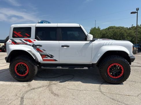 Used 2025 Ford Bronco Raptor AWD/4WD image 8
