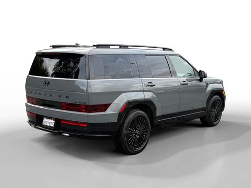 Used 2025 Hyundai Santa Fe Calligraphy image 5