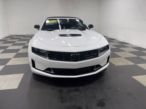 Used 2023 Chevrolet Camaro LT w/ RS Package image 7