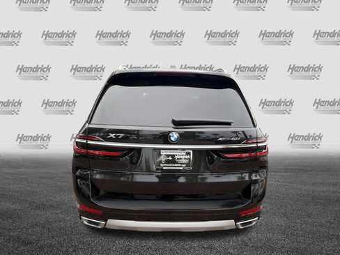 Used 2026 BMW X7 xDrive40i AWD/4WD image 9