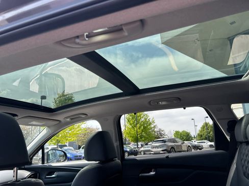 Used 2023 Hyundai Santa Fe Limited AWD/4WD image 19