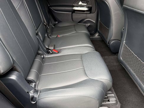 Used 2023 Mercedes-Benz EQB 250+ image 31