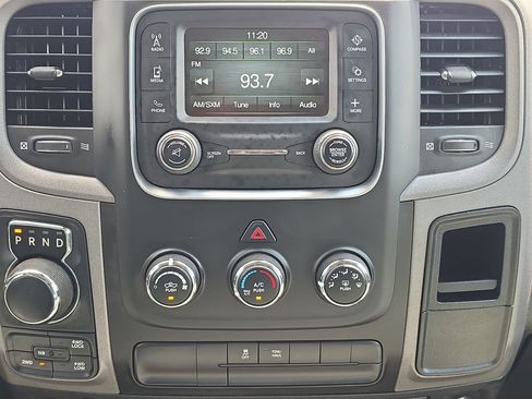 Used 2019 RAM 1500 Express w/ Express Value Package AWD/4WD image 19