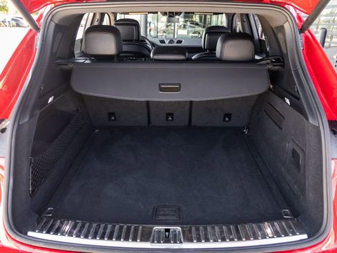 Certified 2021 Porsche Cayenne image 35