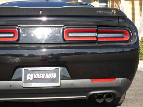 Used 2021 Dodge Challenger R/T Scat Pack image 9