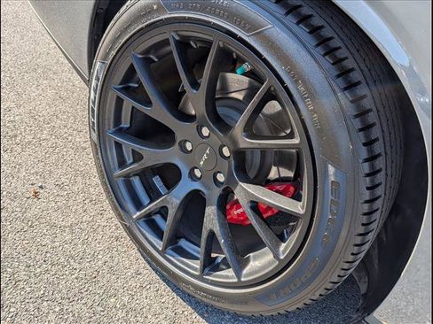 Used 2017 Dodge Challenger SRT Hellcat image 21