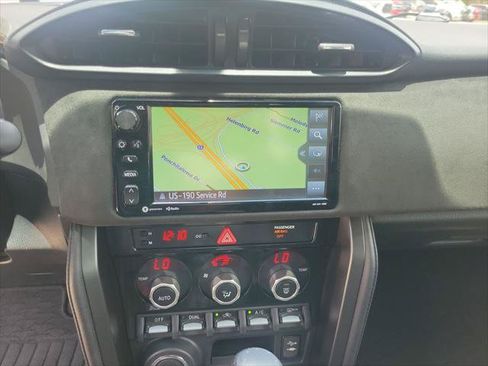 Certified 2017 Toyota 86 860 Special Edition RWD image 25
