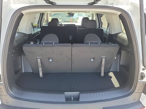 New 2026 Hyundai Santa Fe SE FWD image 26