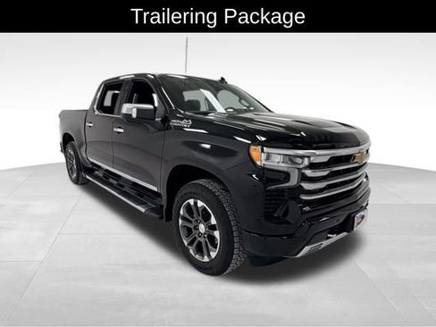Certified 2026 Chevrolet Silverado 1500 High Country w/ Technology Package image 8