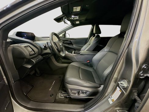 Used 2023 Subaru Solterra AWD image 13