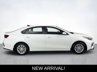 Used 2021 Kia Forte Sedan FWD video 2