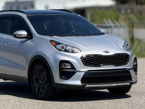 Used 2020 Kia Sportage S w/ S FWD Sunroof Package image 15