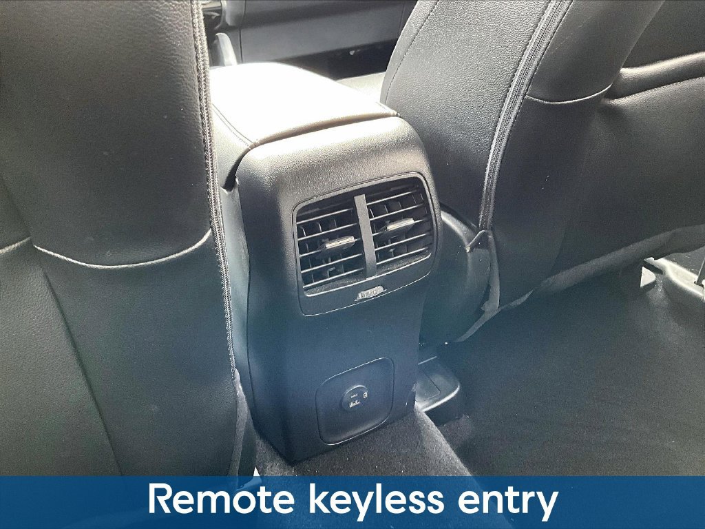 Used 2022 Ford Escape SEL w/ Technology Package AWD/4WD image 13