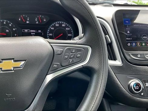 Used 2024 Chevrolet Malibu LT FWD image 12