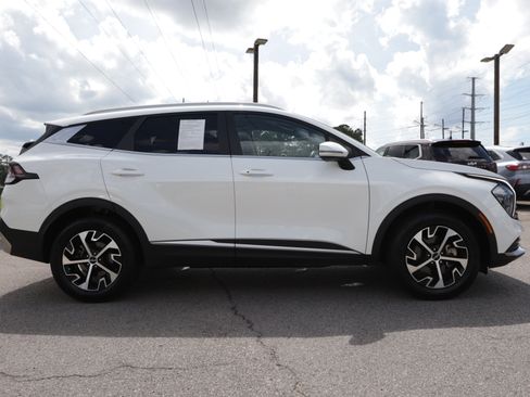 Used 2023 Kia Sportage EX AWD/4WD image 6