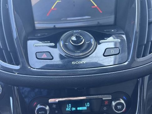 Used 2014 Ford Escape Titanium w/ Equipment Group 401A AWD/4WD image 17