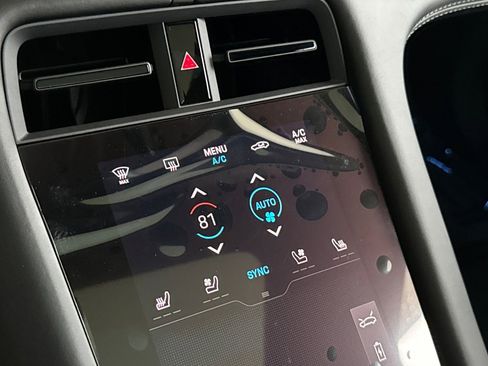 New 2025 Porsche Taycan GTS image 21