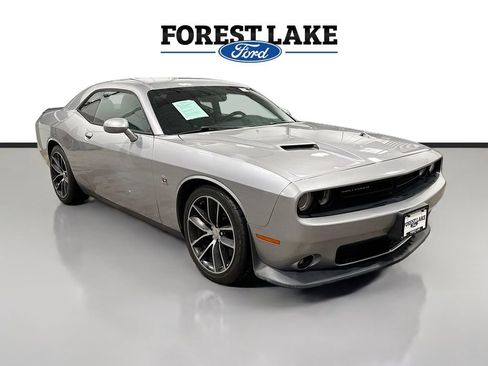 Used 2016 Dodge Challenger R/T Scat Pack image 1