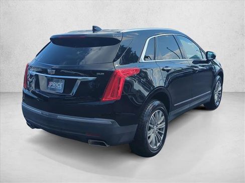 Used 2018 Cadillac XT5 Luxury w/ Driver Awareness Package FWD image 5
