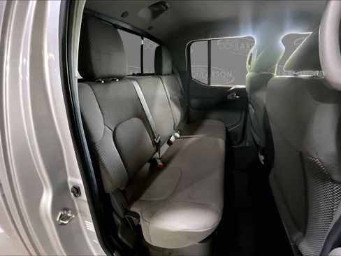 Used 2017 Nissan Frontier SV AWD/4WD image 18