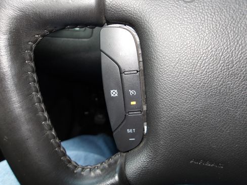 Used 2011 Chevrolet Impala LT image 14