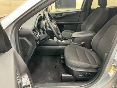 Used 2024 Ford Escape Active AWD/4WD image 8