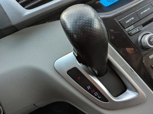 Used 2011 Honda Odyssey Touring Elite image 30