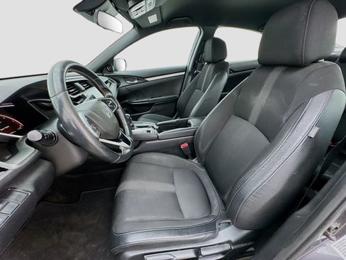 Used 2019 Honda Civic Sport image 13