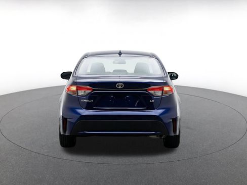Used 2025 Toyota Corolla LE FWD image 6