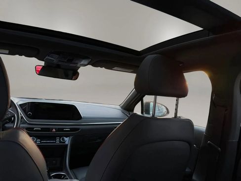 Used 2022 Hyundai Sonata SEL Plus w/ Cargo Package image 30