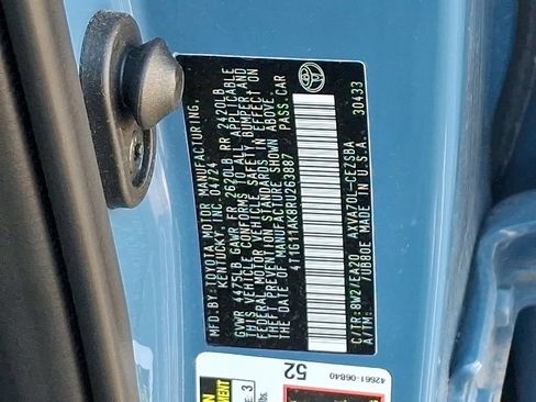 Used 2024 Toyota Camry SE FWD image 31