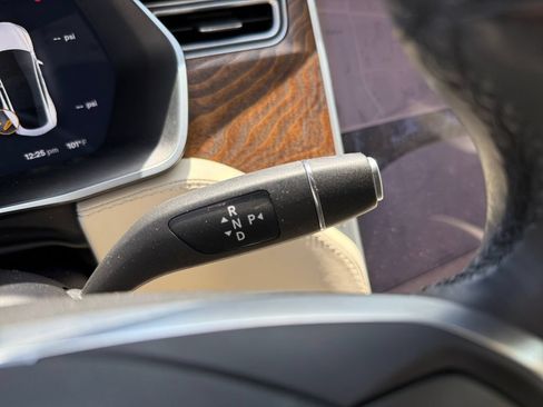 Used 2018 Tesla Model S 75D AWD/4WD image 16
