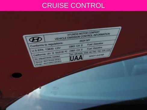 Used 2024 Hyundai Elantra SEL FWD image 16
