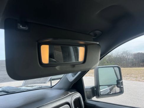 Used 2020 Chevrolet Silverado 2500 LTZ w/ LTZ Premium Package image 26