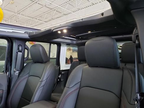 New 2026 Jeep Wrangler Unlimited Rubicon 392 w/ Quick Order Package 27X Moab AWD/4WD image 6