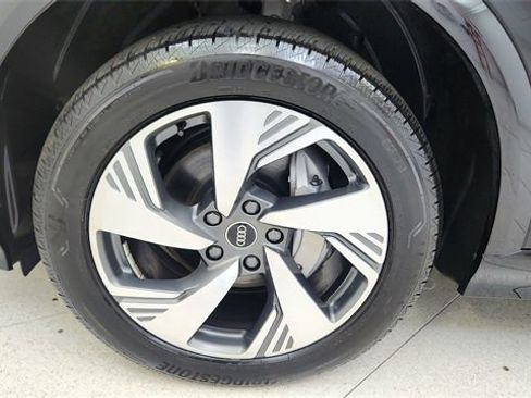 Used 2025 Audi Q6 e-tron Premium Plus w/ Premium Plus image 59