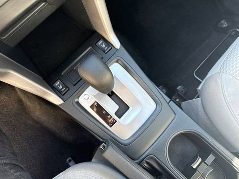 Used 2015 Subaru Forester 2.5i Premium image 34