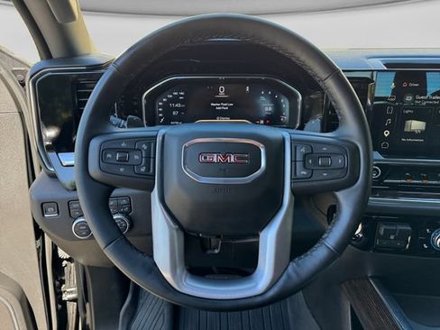 Used 2025 GMC Sierra 1500 Elevation w/ Elevation Premium Package AWD/4WD image 13