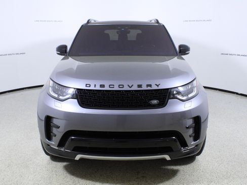 Used 2020 Land Rover Discovery HSE image 2
